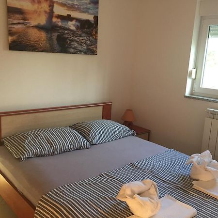 Sunny Rock Volme Apartments Banjole Dış mekan fotoğraf